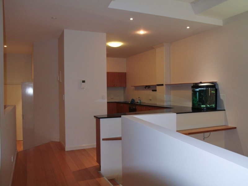 110/24 Macquarie Street, Teneriffe QLD 4005