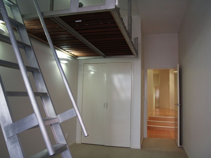 110/24 Macquarie Street, Teneriffe QLD 4005