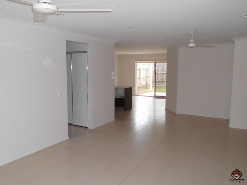 230 Pulgul Street, Urangan QLD 4655
