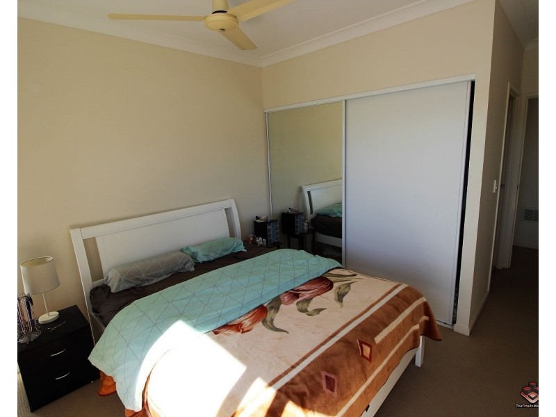 65 Manooka Drive, Cannonvale QLD 4802