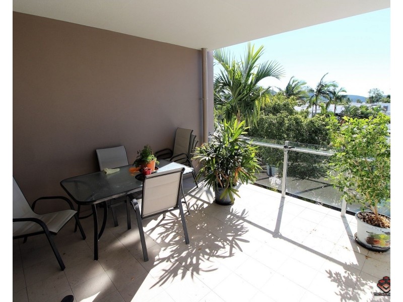 65 Manooka Drive, Cannonvale QLD 4802