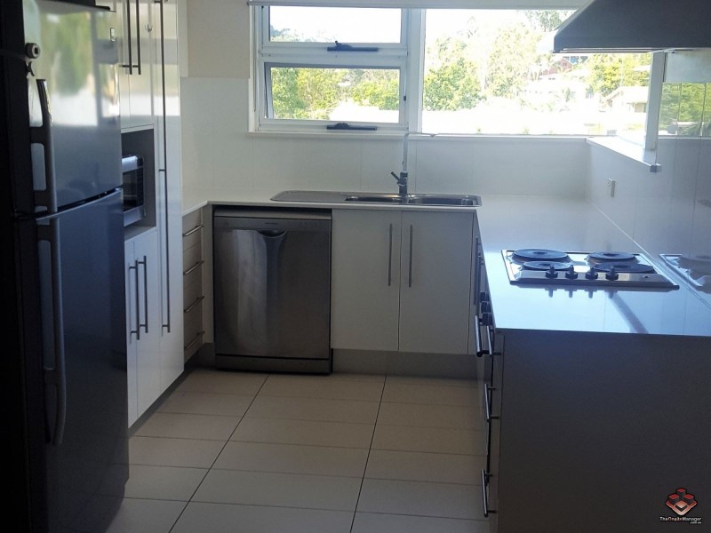 65 Manooka Drive, Cannonvale QLD 4802