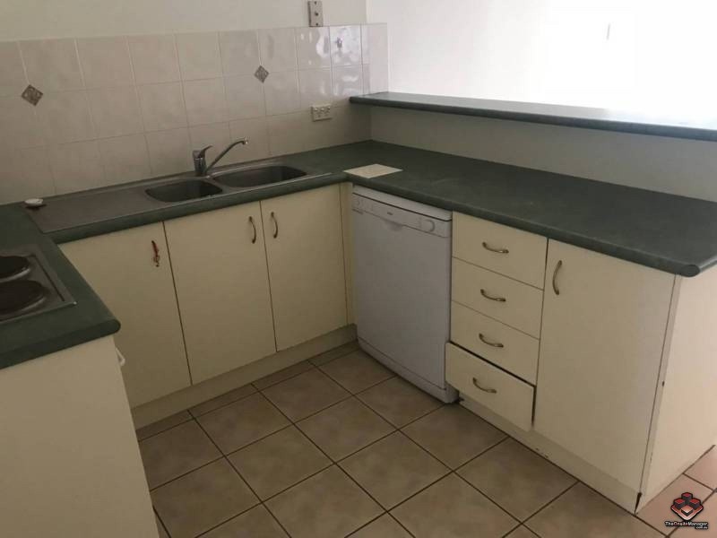 470 Charlton Esplanade, Torquay QLD 4655