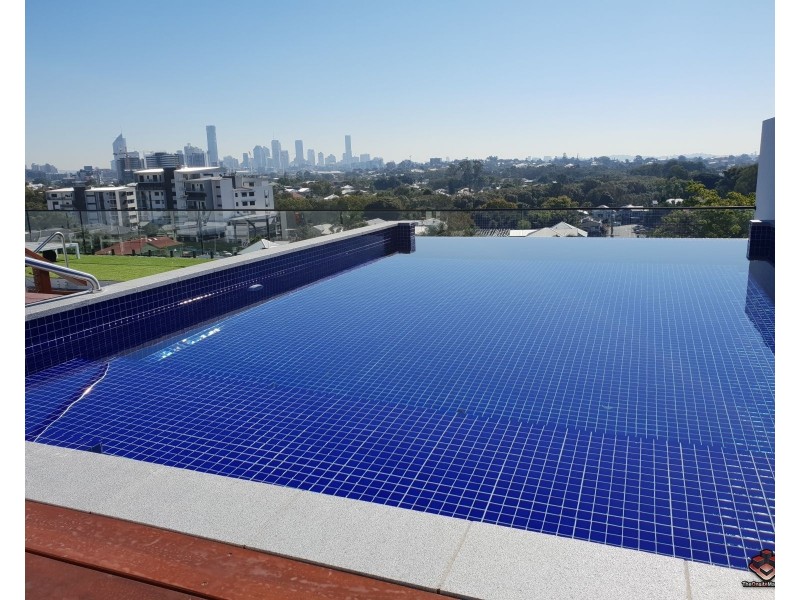 87-89 Old Cleveland Road, Greenslopes QLD 4120