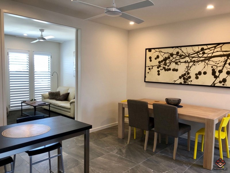 2/36 Pelican Waters Boulevard, Pelican Waters QLD 4551