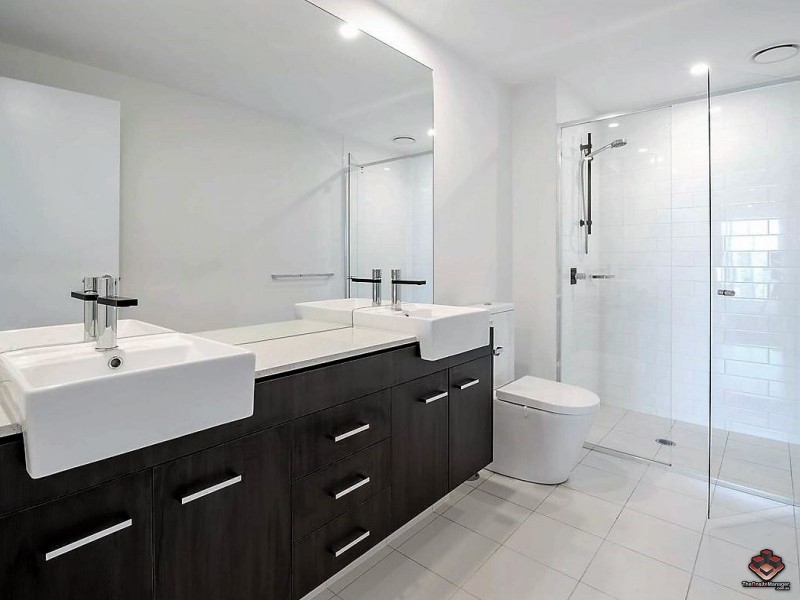25-31 East Quay Drive, Biggera Waters QLD 4216