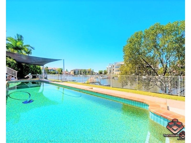 75-77 Bayview Street, Runaway Bay QLD 4216