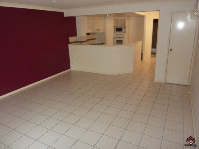 75 Brown Street, Labrador QLD 4215