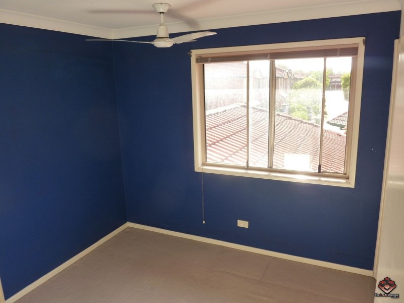 75 Brown Street, Labrador QLD 4215