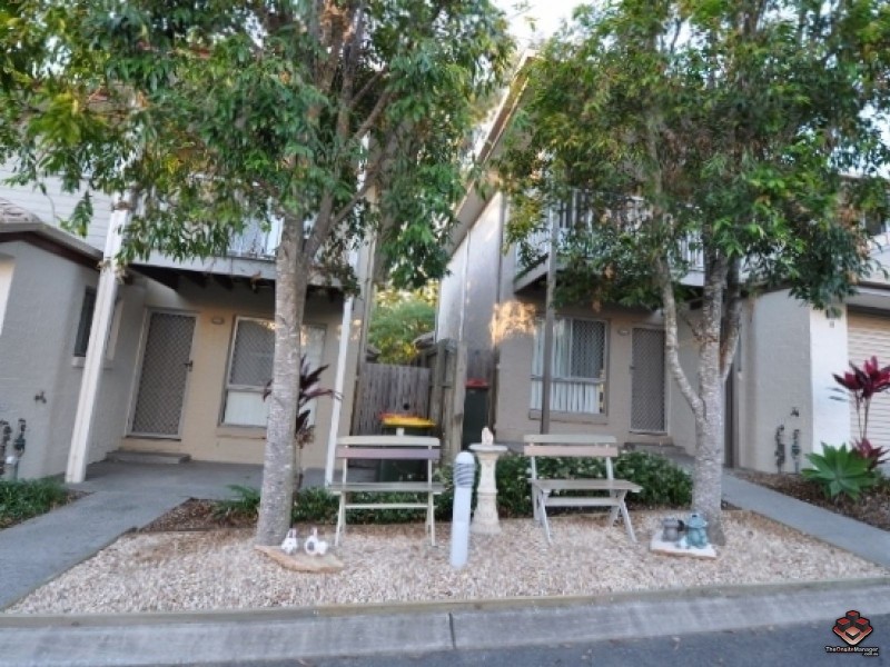130 Jutland Street, Oxley QLD 4075