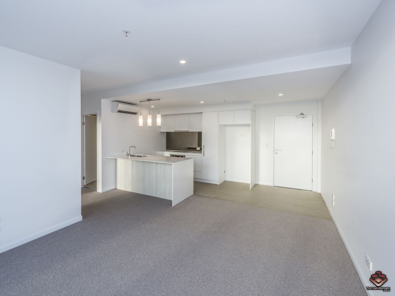 30308/300 Old Cleveland Road, Coorparoo QLD 4151