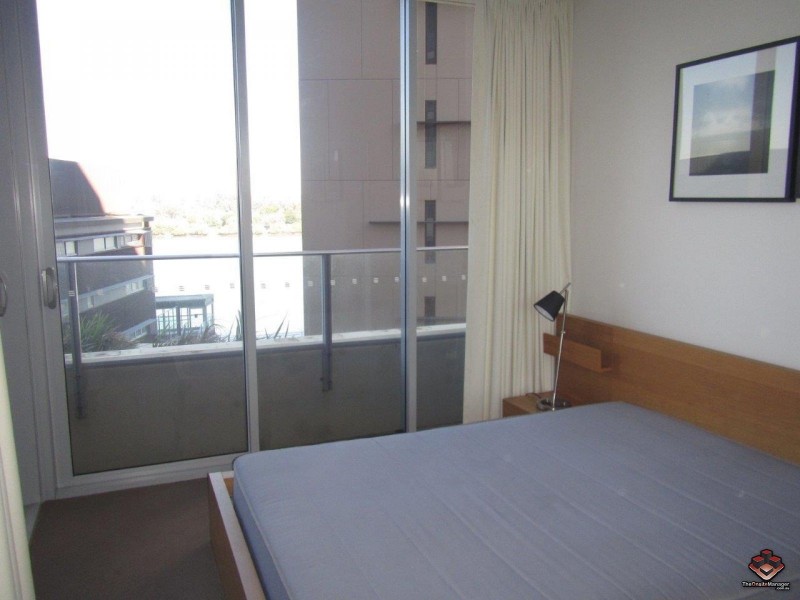 37C Harbour Road, Hamilton QLD 4007