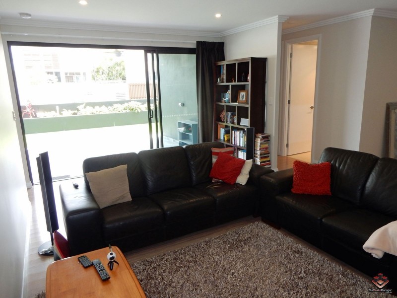 38 Love Street, Bulimba QLD 4171