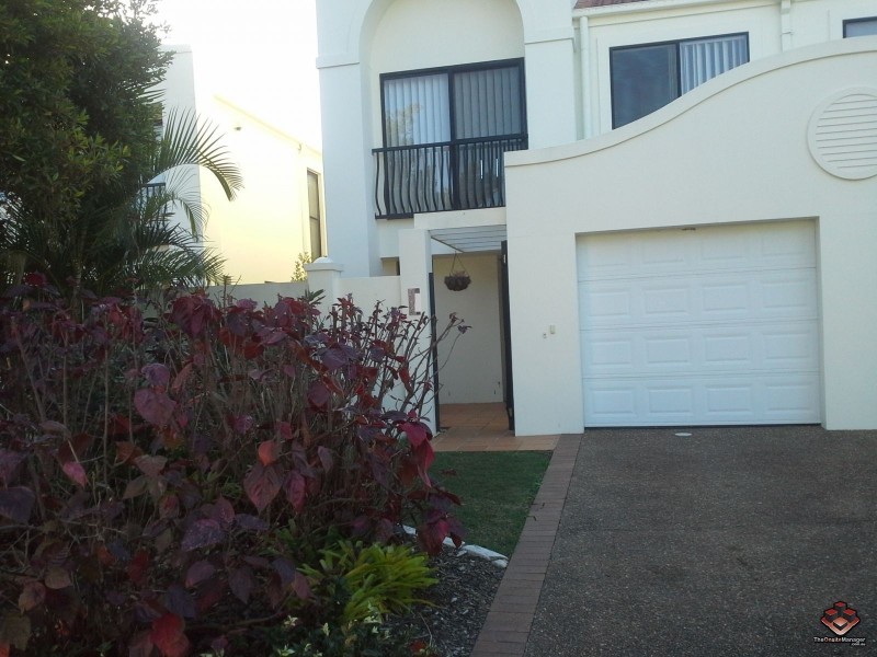 Hope Island QLD 4212