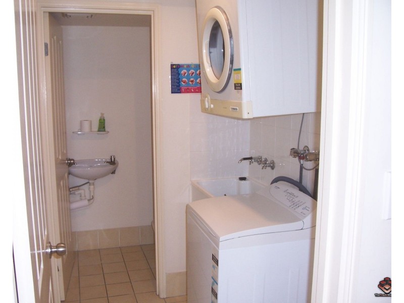 44 Mclaren Rd., Nerang QLD 4211