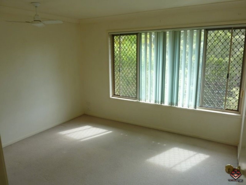 75 Brown Street, Labrador QLD 4215