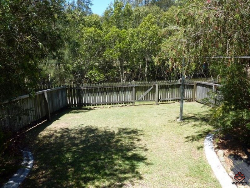 75 Brown Street, Labrador QLD 4215