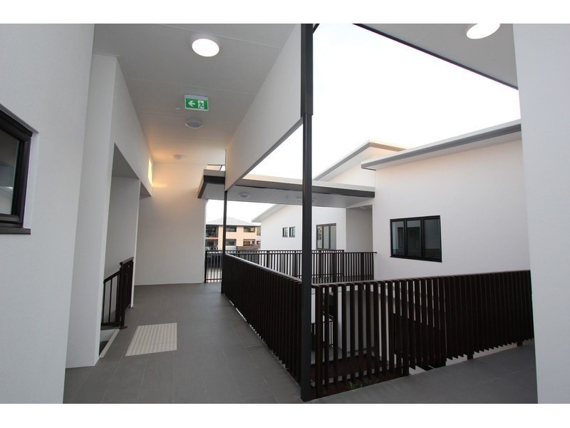 21 Yeronga Street, Yeronga QLD 4104