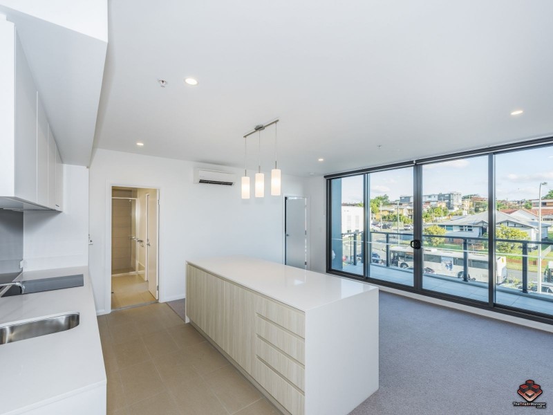 30305/300 Old Cleveland Road, Coorparoo QLD 4151