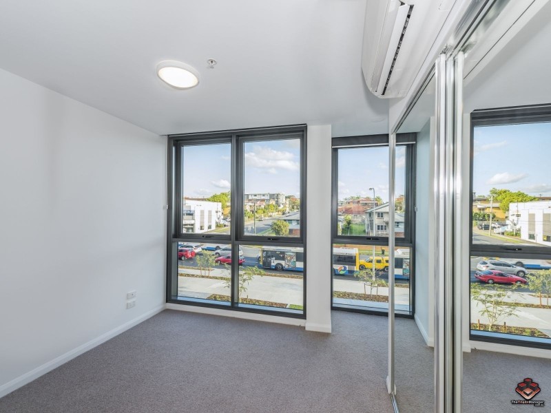 30305/300 Old Cleveland Road, Coorparoo QLD 4151