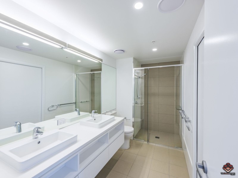 30305/300 Old Cleveland Road, Coorparoo QLD 4151