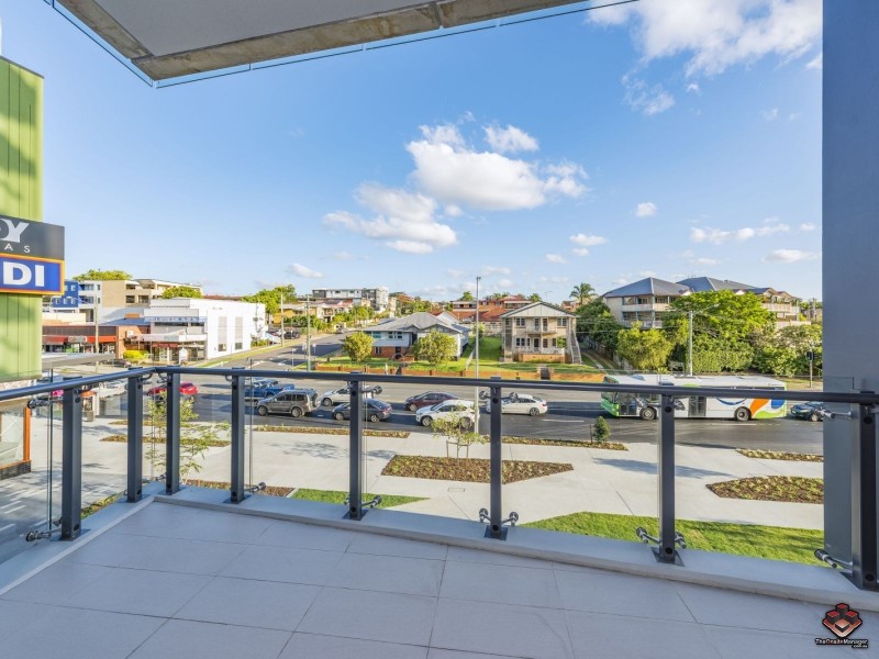 30305/300 Old Cleveland Road, Coorparoo QLD 4151