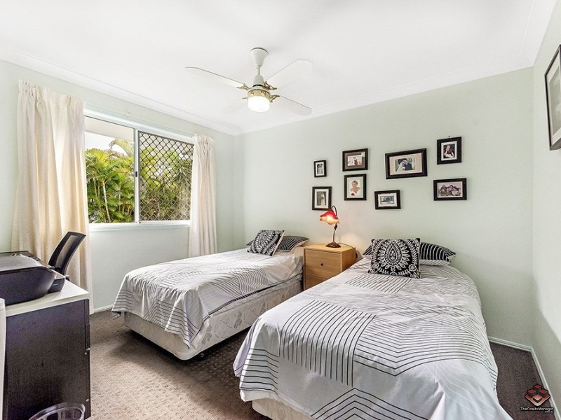 Parkwood QLD 4214