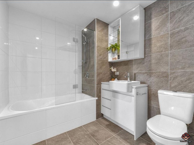 986 Wynnum Road, Cannon Hill QLD 4170