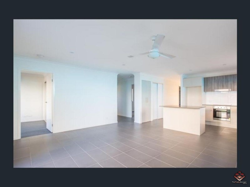 15 Beacon Lane, Hope Island QLD 4212