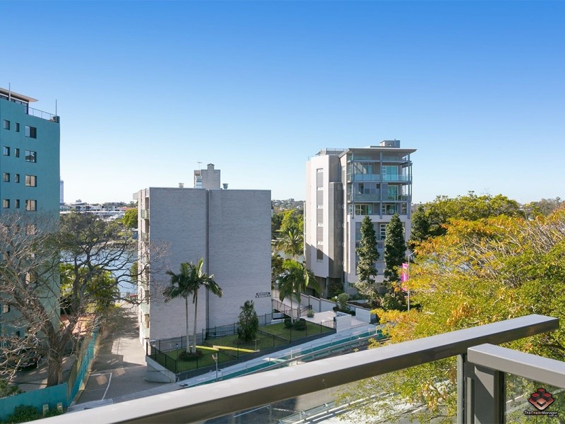 68 Benson Street, Toowong QLD 4066