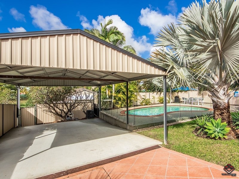 11 Rosedale Place, Helensvale QLD 4212