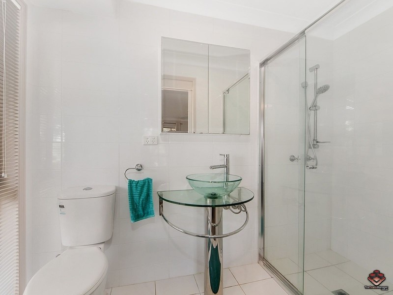 11 Rosedale Place, Helensvale QLD 4212