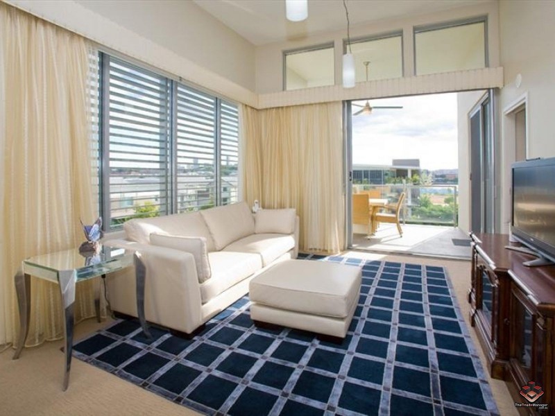 31/18 Riverbend Place, Bulimba QLD 4171