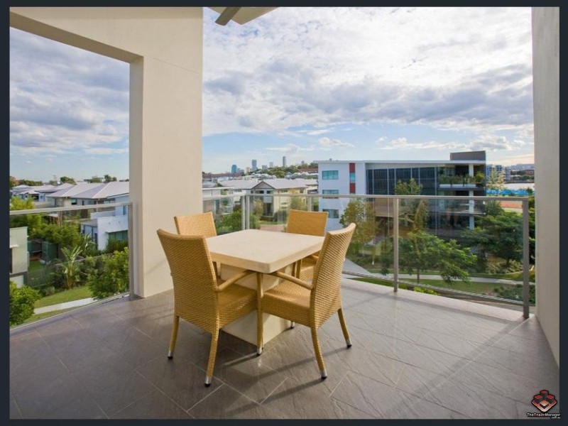 31/18 Riverbend Place, Bulimba QLD 4171