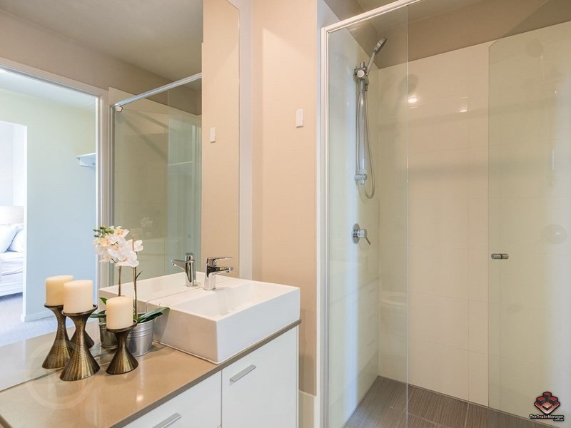 31/18 Riverbend Place, Bulimba QLD 4171