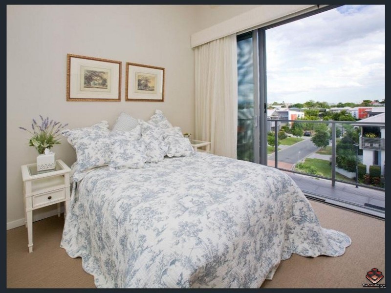 31/18 Riverbend Place, Bulimba QLD 4171