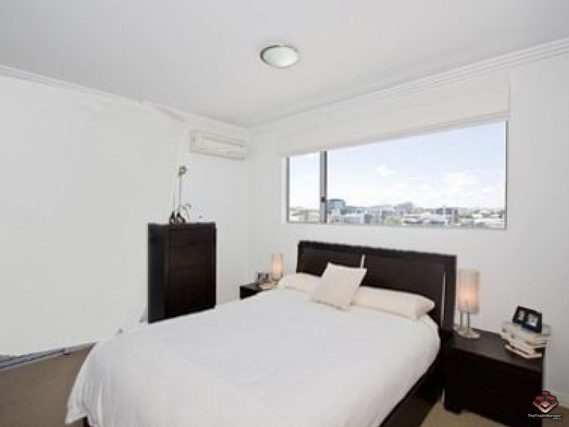 246 Arthur Street, Teneriffe QLD 4005