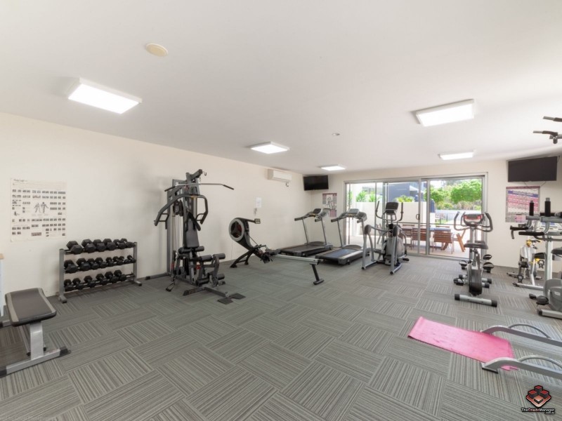 95 Clarence Road, Indooroopilly QLD 4068