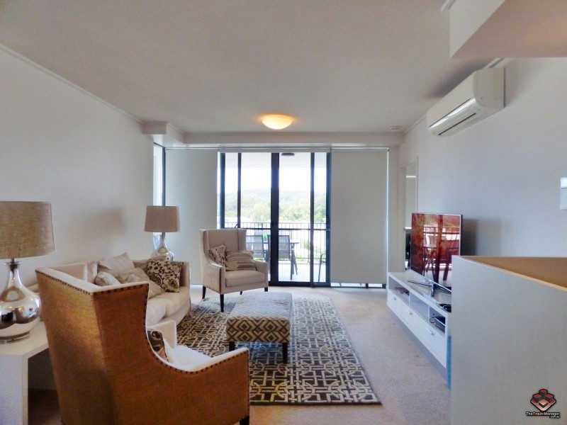 16 Surbiton Court, Carindale QLD 4152