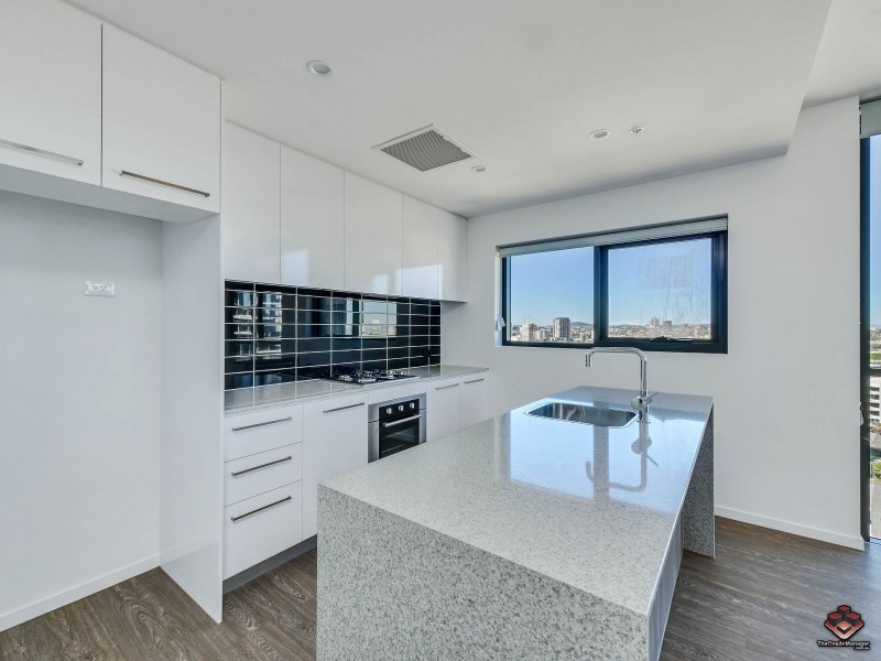 13 Railway Terrace, Milton QLD 4064