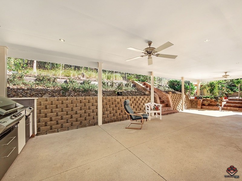24 Camden Court, Helensvale QLD 4212