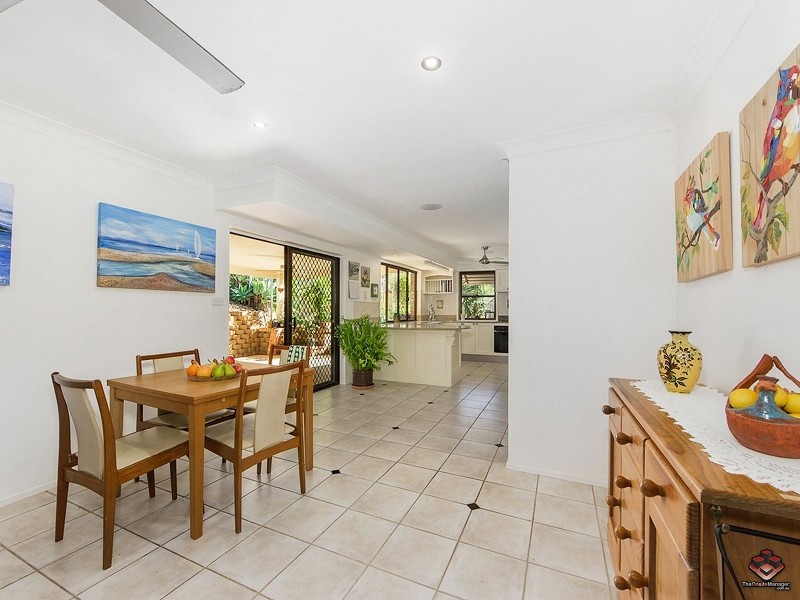 24 Camden Court, Helensvale QLD 4212