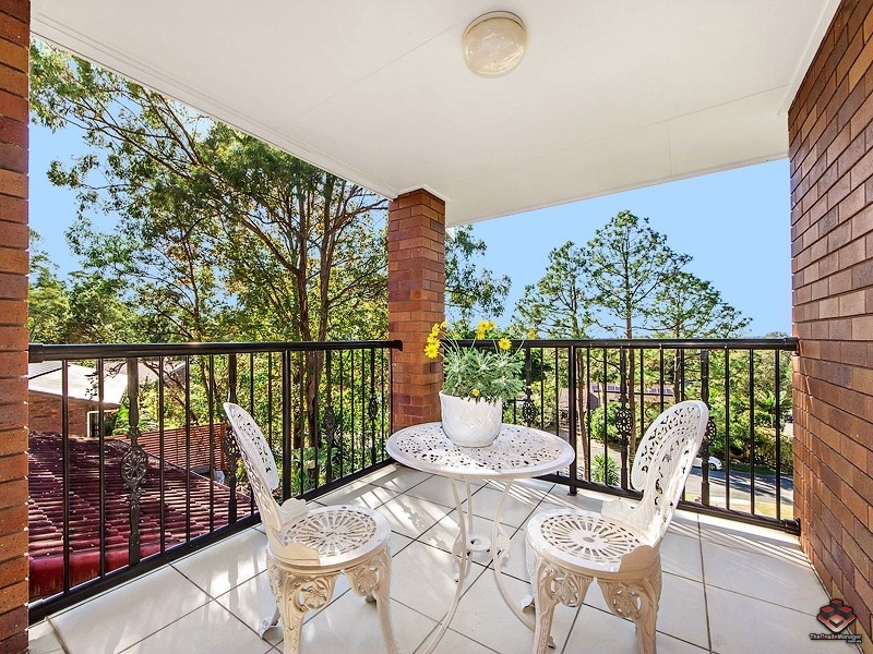 24 Camden Court, Helensvale QLD 4212
