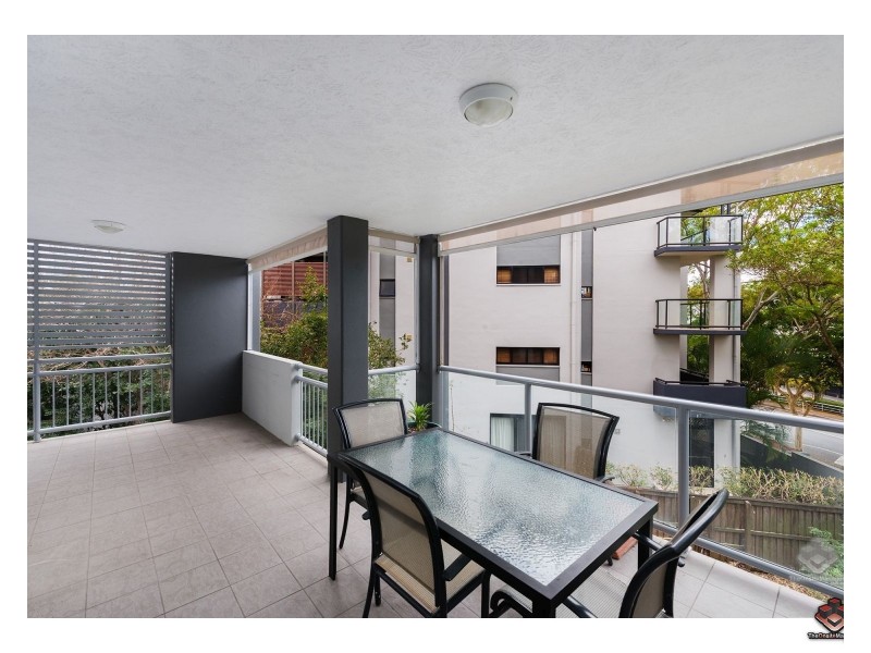 36 Holland Street, Toowong QLD 4066