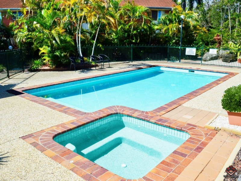 60 Whitby Street, Southport QLD 4215