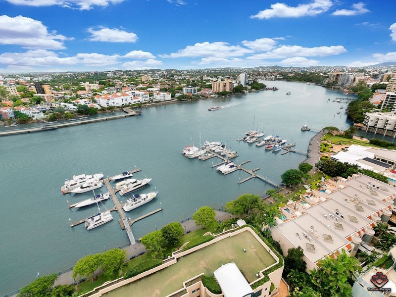 2 Goodwin Street, Kangaroo Point QLD 4169