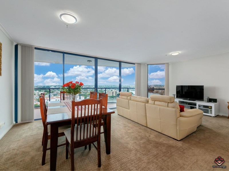 2 Goodwin Street, Kangaroo Point QLD 4169