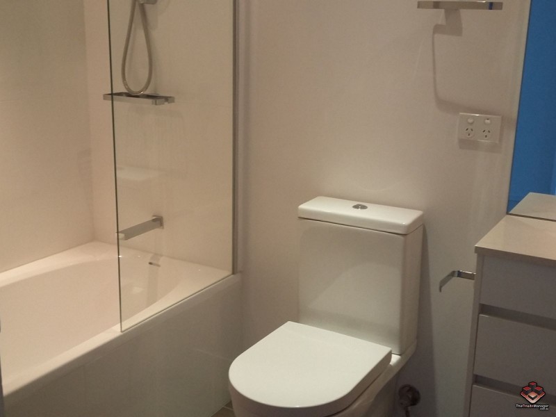 11 Compass Drive, Biggera Waters QLD 4216