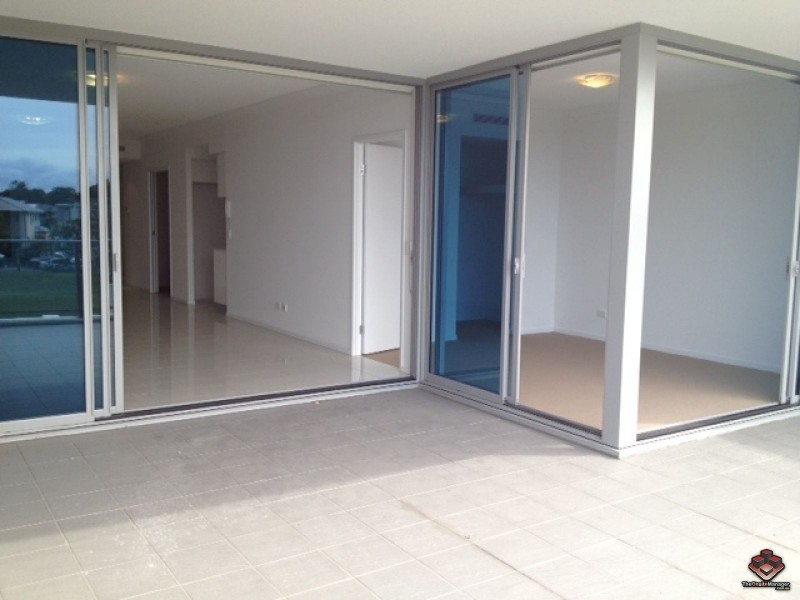 11 Compass Drive, Biggera Waters QLD 4216