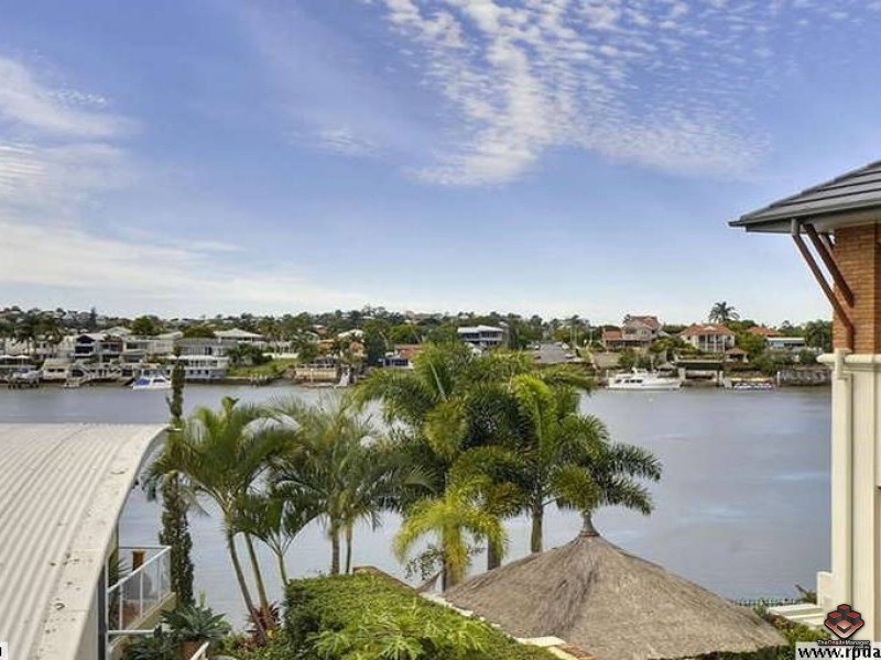 135 Macquarie Street, Teneriffe QLD 4005